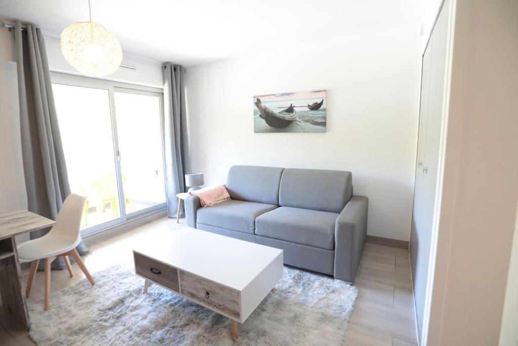 Petit Paradis Classe 3 Etoiles A 200M De La Plage! Terrasse-Wifi-Parking-Clim サン・マンドリエ・シュル・メール エクステリア 写真